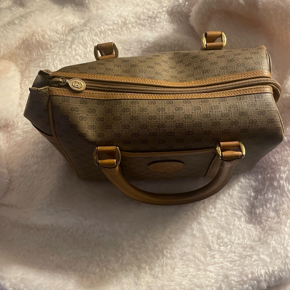 Gucci hand bag